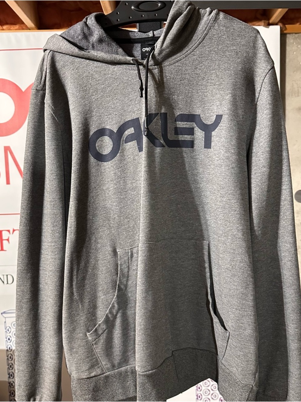 Oakley Hoodie Sweatshirt - Gray